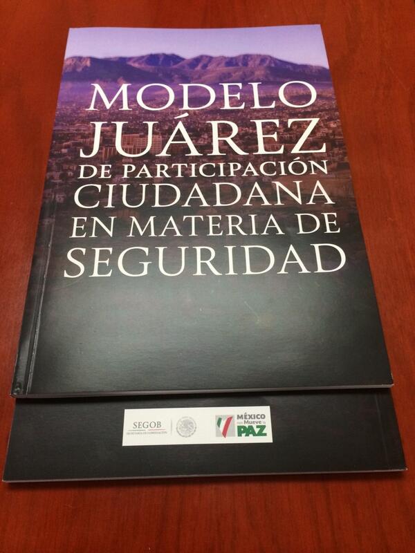 XiuhTenorio's tweet photo. Contento con la sistematización de la experiencia de Ciudad Juárez; realmente valioso lo que ha hecho la ciudadanía. http://t.co/yypFbmHfK4