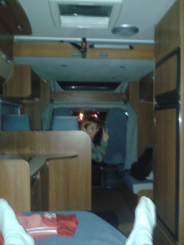 xoma24's tweet photo. Caminoo a lisboaaaaa!!! #Atleti http://t.co/ejnddNP1FT