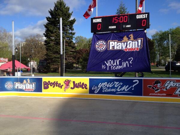 PlayOnCanada's tweet photo. We kinda like this new score clock #Thanks @OESScoreboards http://t.co/UcVEivPYXJ