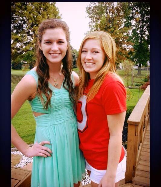 kass_desmond7's tweet photo. HAPPY 19TH BIRTHDAY @kyliedesmond_ 🎂🎉 #bdaybetch http://t.co/xqHZS5BARU
