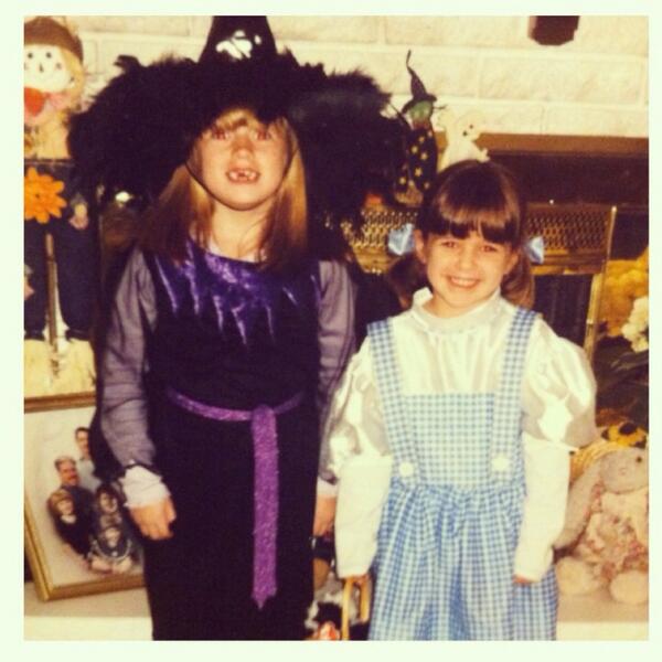 kass_desmond7's tweet photo. HAPPY 19TH BIRTHDAY @kyliedesmond_ 🎂🎉 #bdaybetch http://t.co/xqHZS5BARU