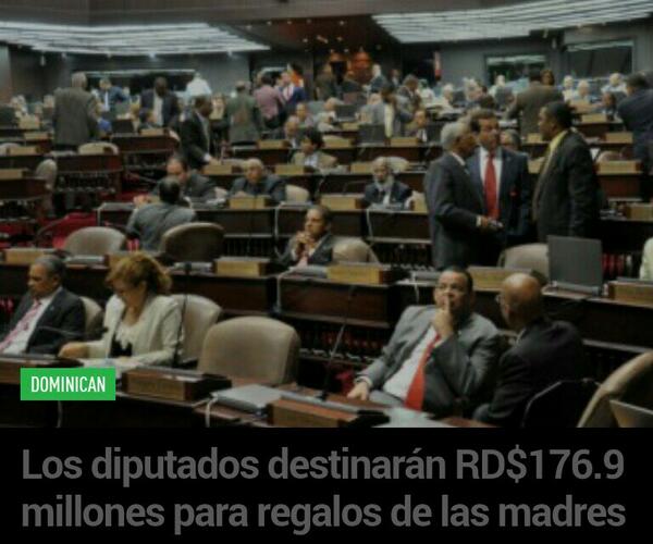 Queremos_unpais's tweet photo. Diputados se reparten $176.9 millones
Habichuelas con dulce parte dos!!! 
Y se siguen burlando en nuestras caras.... http://t.co/Gb31Id59cC