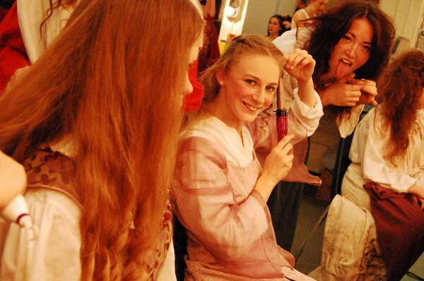 CSStpap's tweet image. Getting ready for the show today! #theprinceandthepauper