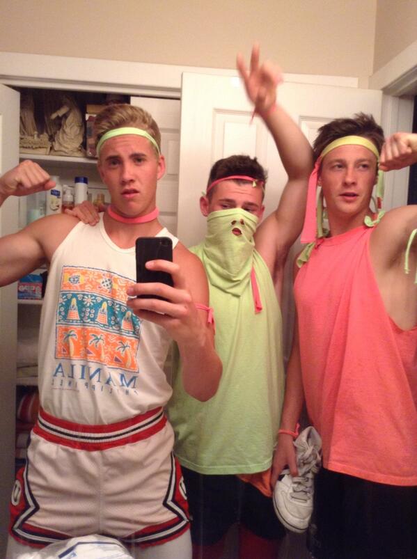 Derik Beeston tweet media