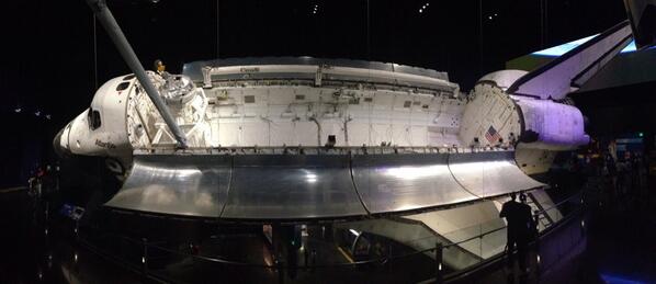 Dutchiieeee's tweet photo. Space Shuttle Atlantis at the Kennedy Space Center http://t.co/9zygeT7ZUs