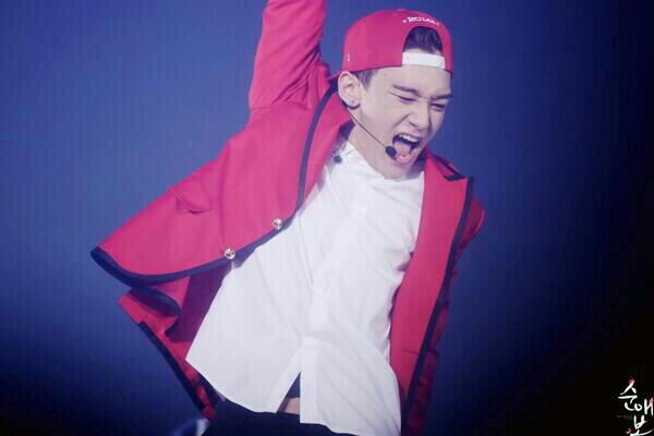 SMENTFamilys's tweet photo. [Preview] #LOSTPLANETinSEOUL - Chen cr; chen_sunaebo http://t.co/J1Ie2XpcMZ