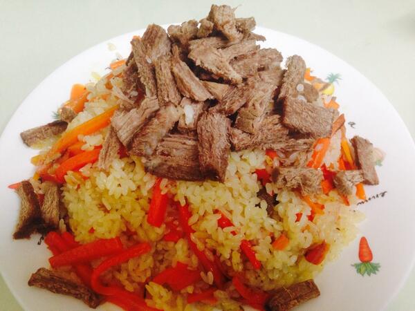 uz0322's tweet photo. @estty93  언니의 우즈벡음식♡ 왕맛 짱맛 http://t.co/anbeTfwquN