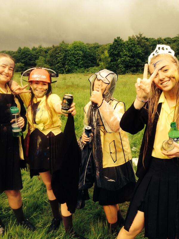 LibbyMcArthur_'s tweet photo. Had a ball last night😂🍸🍹 http://t.co/tZWAcEFFdW
