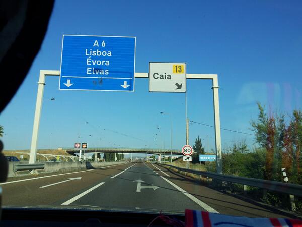 virgi_9393's tweet photo. Road to lisboa @JavitoGarris http://t.co/FyJ21Ob3Ua