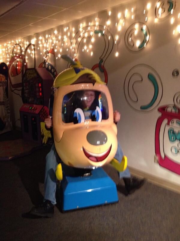 Fartley2's tweet image. Give me 100bucks #mcpg2014