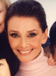 RachelleStarr's tweet photo. Audrey at 60+ #TimelessBeauty http://t.co/dSzWiTjh2g
