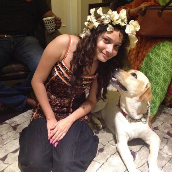 Embedded image permalink