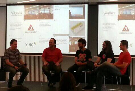 areskib's tweet image. #mobilejs the fight Phonegap vs Titanium is on, with FirefoxOS to settle