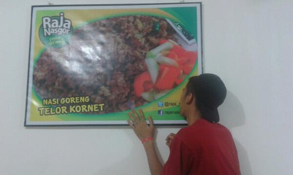 adree_gs's tweet photo. Marai nagih ki loh @raja_nasgor http://t.co/XpDDaKfku6