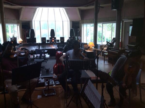 mattdjsharp's tweet photo. First day in the @RealWorldStudio with @dlpviolin @Deaglesmusic-the starship enterprise! http://t.co/pIJNrlG6j6