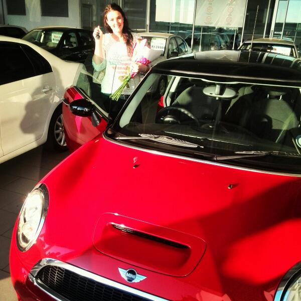 NastasjaStark's tweet image. #CelebrateWithAMini #MiniWin #Mini #minicooper #newmini #newcar