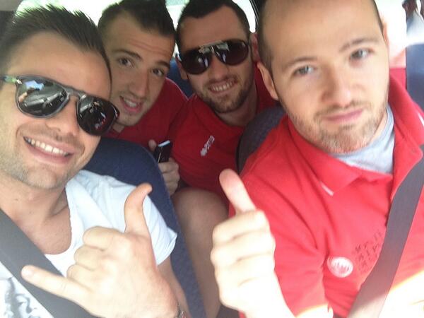 ni86co7's tweet photo. Road to A2!!ultima al palabernino!sulla Firenze-Siena ancora insieme!dai Raga fino alla fine !! http://t.co/GVi85p68u8