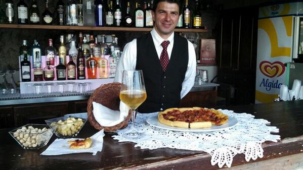 EarthlightDoc's tweet image. "Space food needs Italian presentation &amp;amp; cuisine!" #EarthlightDoc  @etrout11 http://t.co/ZCh5HmZyF6" @AgrospaceConf