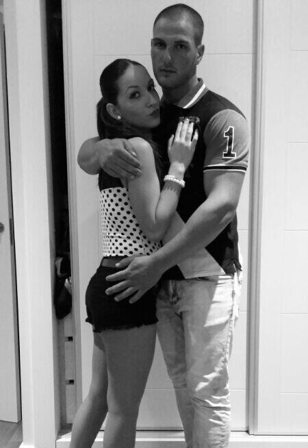 albasantiago94's tweet photo. 3 años &amp; 2 meses con lo que mas quiero @AngelMora92 #feliz #muyimportanteparami #24 http://t.co/15tRLBHCAQ