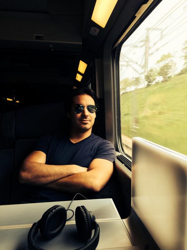 JeremyFerrari's tweet image. Direction concarneau pour la der des der de hallelujah bordel après 3 ans de tournée !