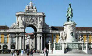 beaflamenca91's tweet photo. Y al fin llegamos....ya estamos en Lisboa!!!!! #APorLaDecima  @lauri_242 @marta_29ab @CarolinaAlique http://t.co/y7uUTSvmK1