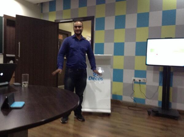 raash007's tweet photo. Sajid and Jitesh presenting Testing automation app #DecosHackathon http://t.co/Qzhm5pSmKE