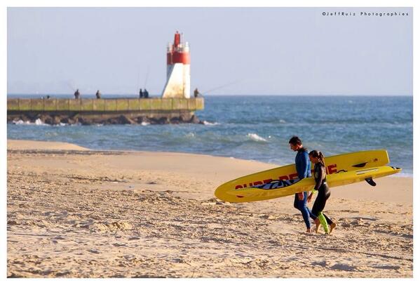 WATERMANSPORT64's tweet photo. Training #paddleboard with @FollowTheMaud http://t.co/wfTlXwNoiI http://t.co/fHW1Y3DdSc