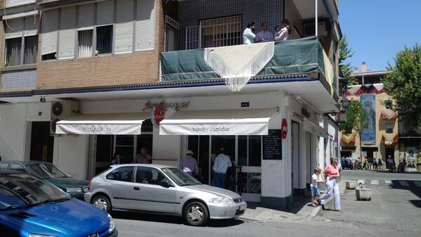 tutti_dm's tweet photo. Hoy toca trabajar el magnífico @BarBecquer14 !! http://t.co/YW5XyuazTX