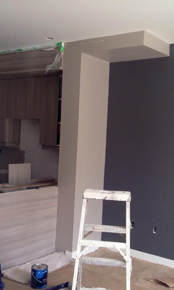 JennBrouwer's tweet image. Finally we have paint ! #modelsuite #upperbeachtownes