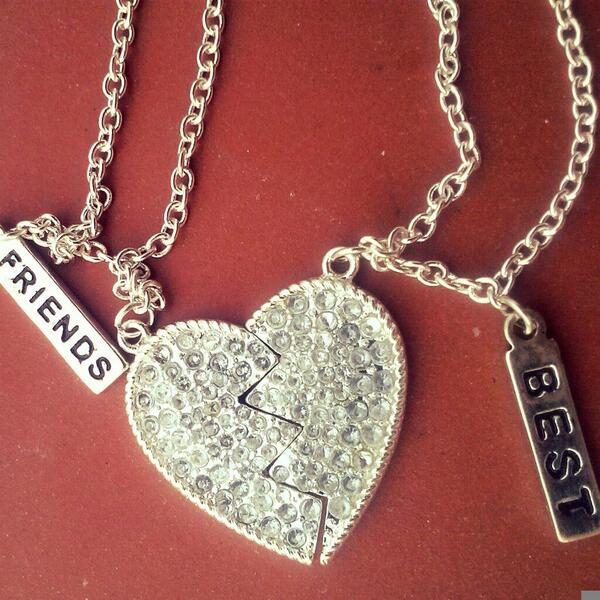 AnitaSorianoB's tweet photo. Echo mucho de menos a mi princesita @xankita love http://t.co/FGBMLBd8gM