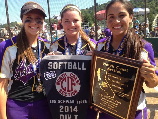 Avhsprincipal's tweet photo. Softball - NCS Champions!!! http://t.co/2iV9QwgMHz