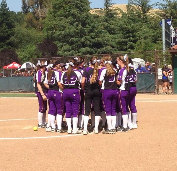 Avhsprincipal's tweet photo. Softball - NCS Champions!!! http://t.co/2iV9QwgMHz