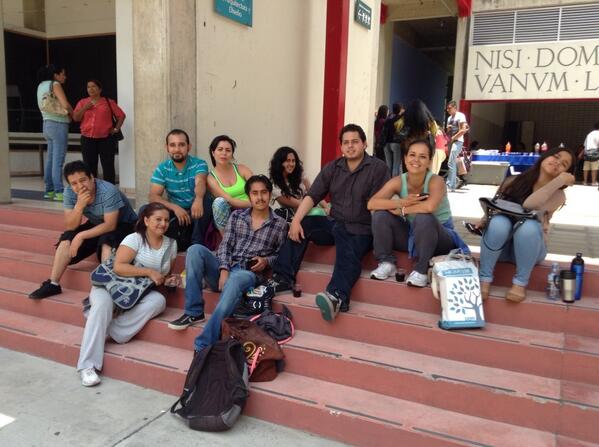 GinnaaRamirez's tweet photo. @Ba691324Cesar http://t.co/A8xxgVtFUK
