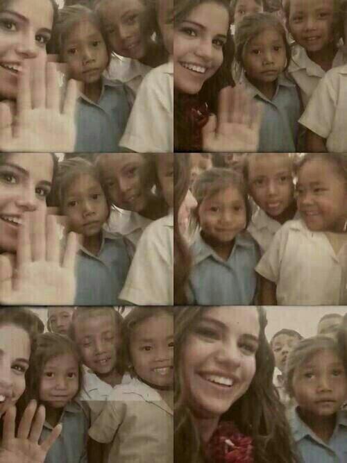 YoAmoASelala's tweet photo. #WeLoveSelenaBecause she is the best person in the world #SelenaForMMVA http://t.co/D5NlZx87Hr