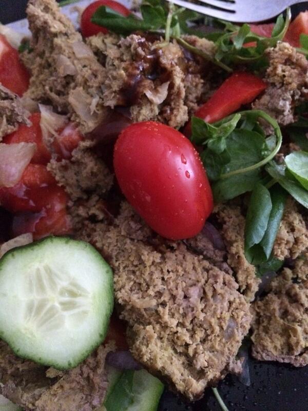 AngieIsWelsh's tweet photo. Made this @SlimmingWorld doner kebab. Amazing. Looks aren't great but wow. So tasty! http://t.co/Ks1T5sqGXe