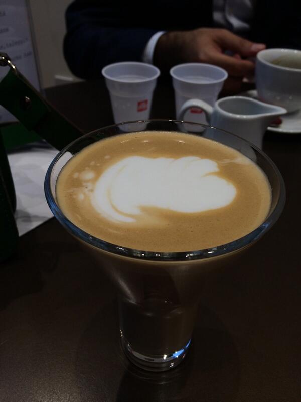 eurydice13's tweet photo. .@espress_illy my rosetta-making skills are fading… #latteart #regentTweet http://t.co/O267VcvdcG