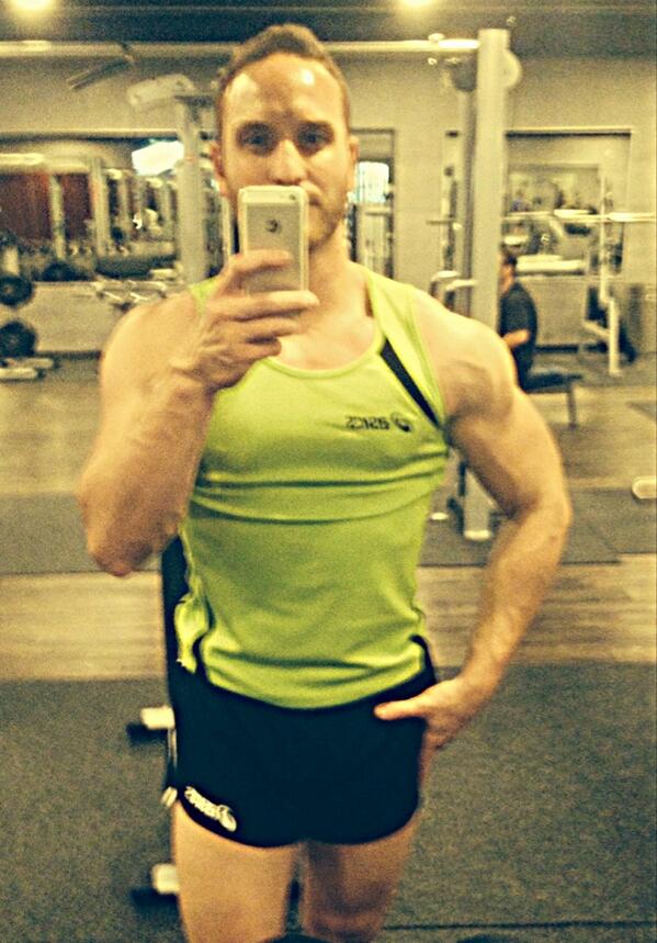 Alvaro_lux's tweet photo. Gym! http://t.co/Jtkzuxtlgs
