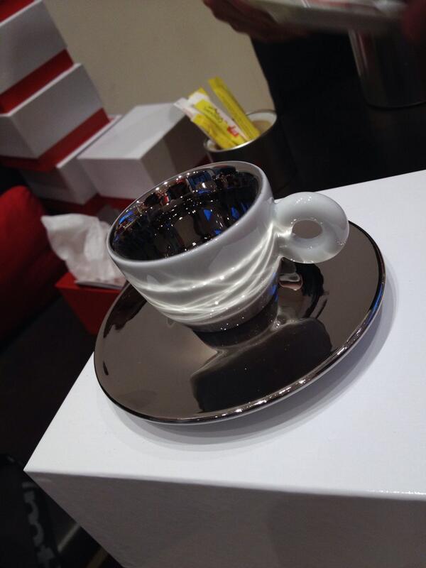 MostlyAboutChoc's tweet photo. My new @espress_illy espresso cup! THANK YOU SO MUCH!!! #RegentTweet http://t.co/Bk3OlB09Oh