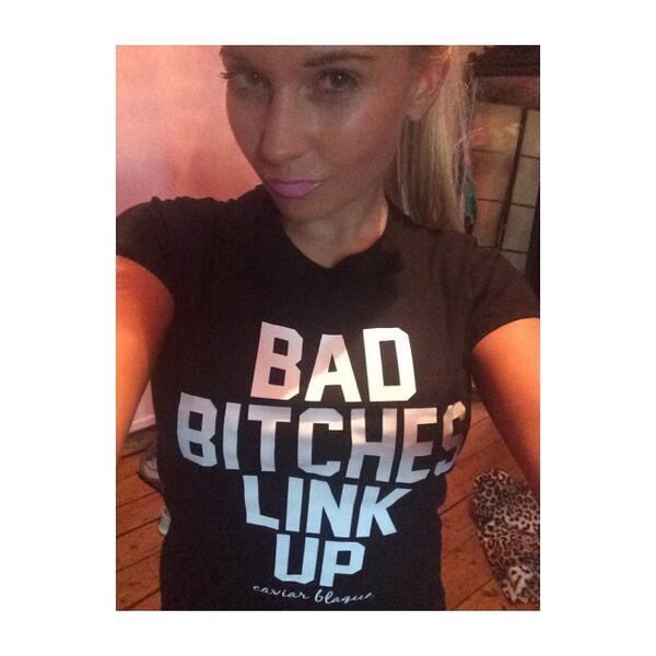 BlaisePaders's tweet photo. 🎧🎧 #bblu #caviarblaque #fightnight #GrovesFroch2 http://t.co/LauvBidQlm