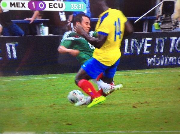 Bo TSBkIcAIQ M1 Mexicos Luis Montes had his leg bent like a banana in a shocking injury v Ecuador, WC dream is over [Pictures] 