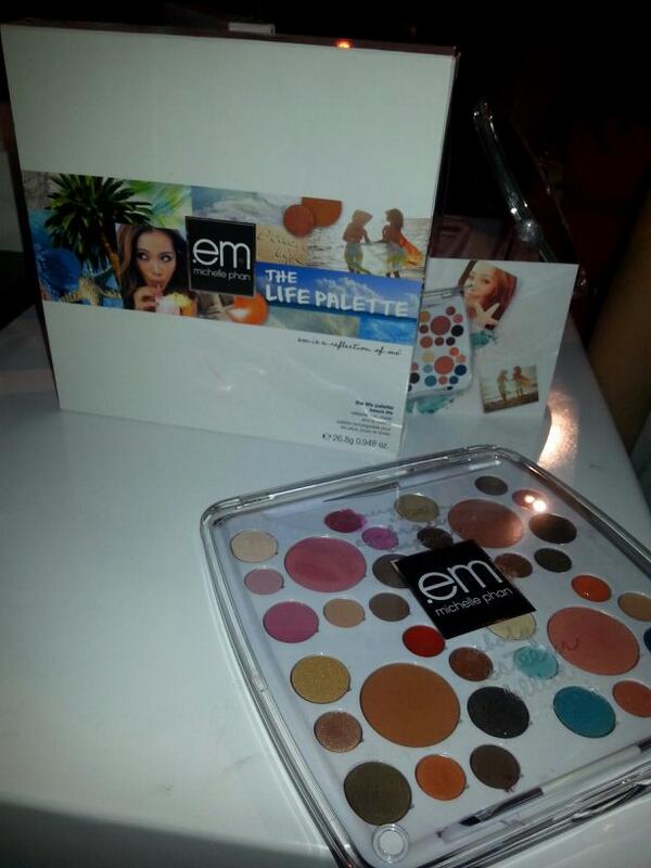 BeautyLover_87's tweet image. #GenBeauty #emcosmetics @ipsy