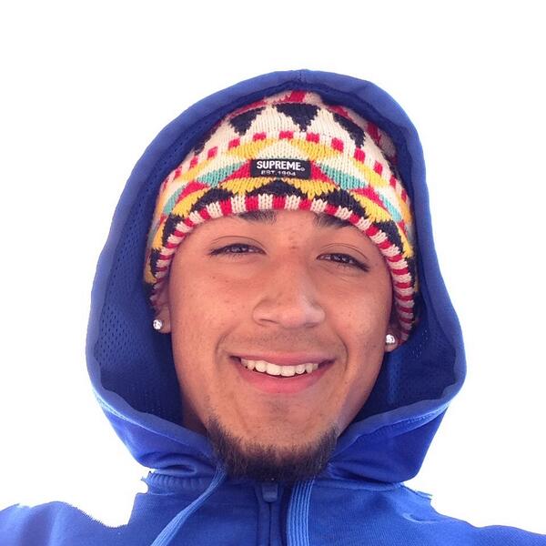AZBADDIES's tweet photo. Would him let cut @ATKeteP  http://t.co/UHCDq5RjOk