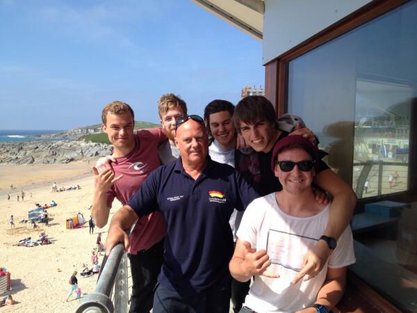 ExeterUniSurf's tweet image. Big congrats to our 4 and a half newly qualified lifeguards! It&apos;s now officially safe to streak the university ponds