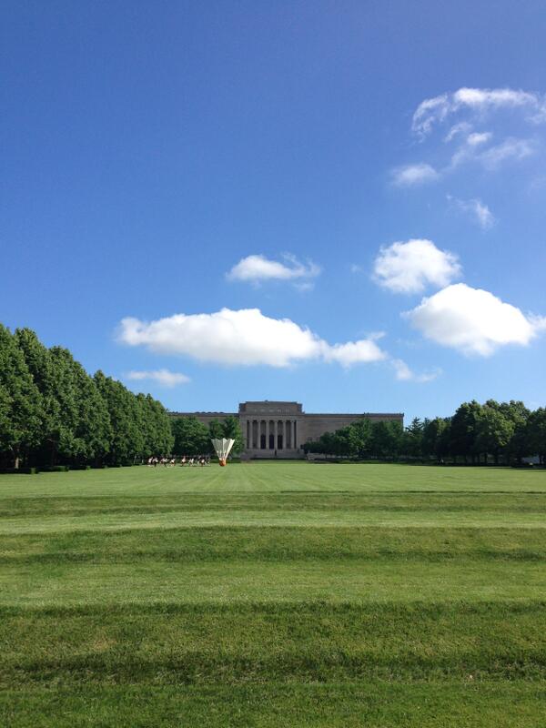 willimholte's tweet photo. Took this photo with @thetylerhayes as I walked to #cckc14 this year. Pretty decent. http://t.co/OzIH6kQ1iv