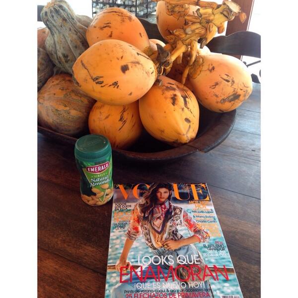 VickyLacouture's tweet photo. My kinda sat💛 #villanueva #guajira #voguebreak http://t.co/nT4UAc4X5q