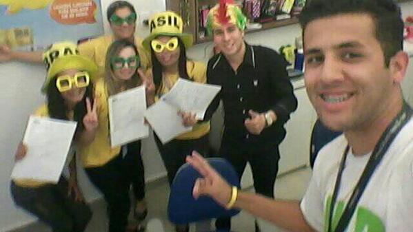 TellMobile's tweet photo. @powerdelaer @viniciusgcury @anderindalecio @leoqueiroztim #tco http://t.co/AAW1SxcSPh