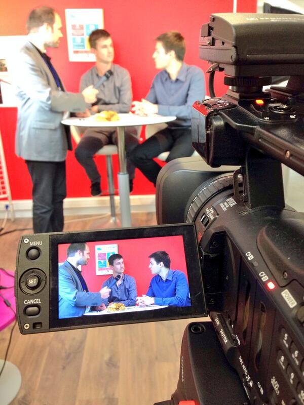 On retrouve <a href="/GNeyret/">Guillaume NEYRET</a> et <a href="/max_faure/">Maxime Faure</a> qui nous parlent d'<a href="/Adsupfr/">Ad's up Consulting</a> / #SEA et qui reviennent sur l'experience #webcampday