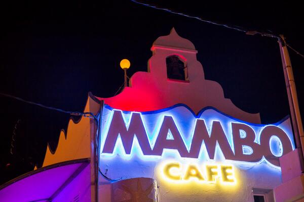 Mamboibiza's tweet image. RT if this neon sign brings back great #MamboMemories