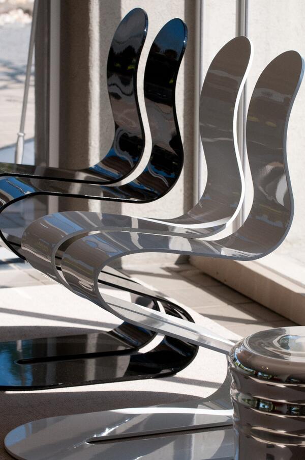 LongHouseEH's tweet photo. Ck out these cool Fluid Ribbon chairs by @lambertidecor @ our exteriors exhibition #hamptons #cool #summer #design http://t.co/TzY7aEf4Kg