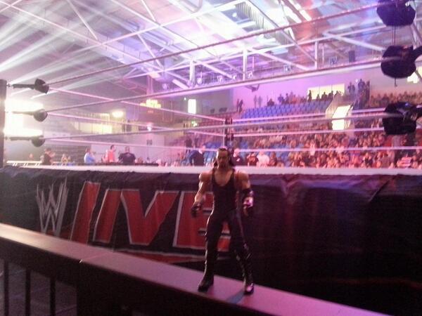 UndertakerLife's tweet image. Undertaker à Orchies 2014 #wweorchies #wwe #WWEStrasbourg #france